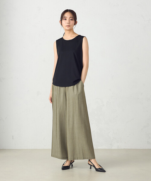 COMME CA ISM(コムサイズム)の「ベーシックタンクトップ(タンクトップ・レディース・ブラック/ホワイト・MEDIUM/LARGE)」の5枚目の写真