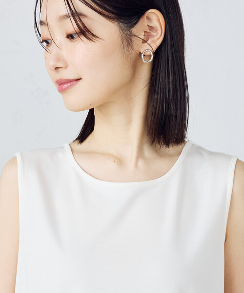 COMME CA ISM(コムサイズム)の「ベーシックタンクトップ(タンクトップ・レディース・ブラック/ホワイト・MEDIUM/LARGE)」の11枚目の写真