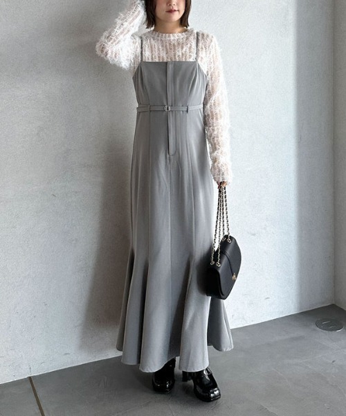 archives（アルシーヴ）の「ベルトマーメイドキャミワンピース（ワンピース・レディース・グレー/アイボリー/ブラック・MEDIUM）」の16枚目の写真