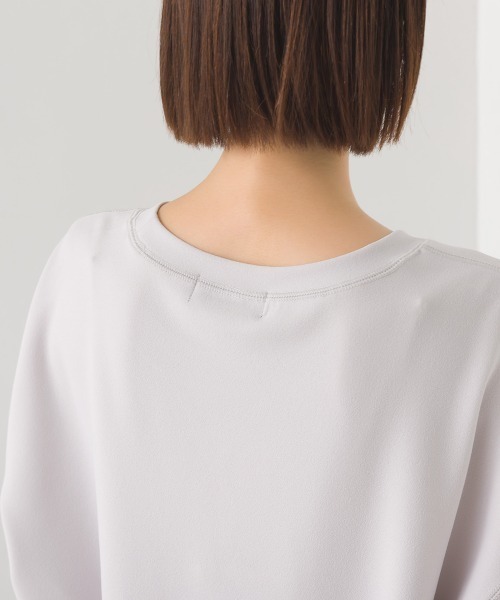 OMNES（オムネス）の「カットジョーゼットガゼット裾ラウンドプルオーバー（Tシャツ/カットソー・レディース・ライトグレー/ブラック/アイボリー・FREE）」の13枚目の写真