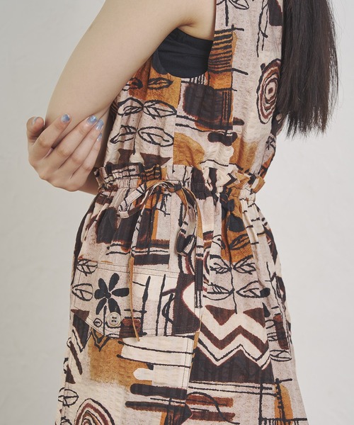 ROSE BUD（ローズバッド）の「(CREOLME)PRINT COMBINAISON（つなぎ/オールインワン・レディース・ブラウン/ネイビー・ONE SIZE）」の9枚目の写真