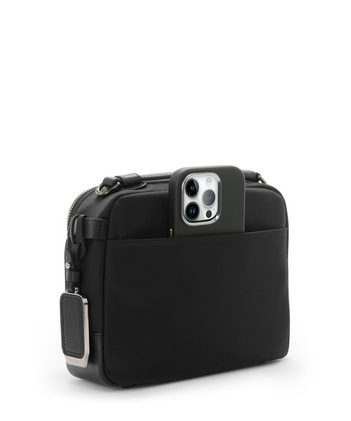 TUMI(トゥミ)の「VOYAGEUR 「テガン」クロスボディ(ショルダーバッグ・レディース・ブラック×グレー/ブラック×ゴールド/ブラウン系その他・FREE)」の8枚目の写真