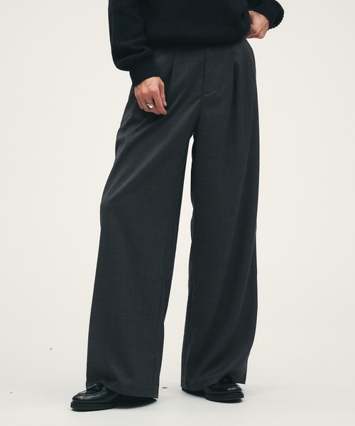 Adoon plain(アドーンプレーン)の「ASSORTED 2 TUCK WIDE SLACKS / アソート2タックワイドスラックス (ストライプ、無地、チェック)(スラックス・メンズ・グレー/ブラック系/チャコールグレー/ブラック/ボルドー/ネイビー/ライトグレー/ライトブラック・LARGE/SMALL/MEDIUM)」の5枚目の写真