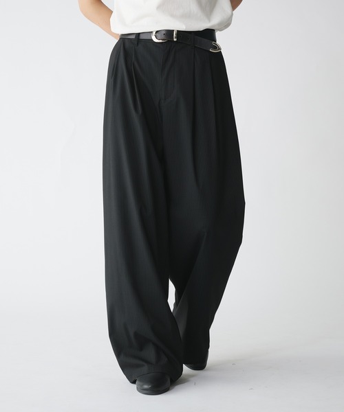 Adoon plain（アドーンプレーン）の「ASSORTED 2 TUCK WIDE