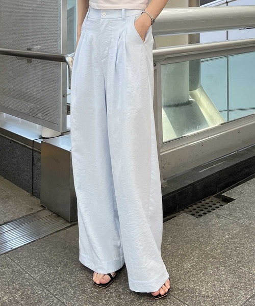 nelliy.(ネルリー)の「【夏に最適!】マイナス3キロ見えダブルタックハイウエストスラックスワイドパンツ(スラックス・レディース・ブルー/ブラック・LARGE/MEDIUM)」の9枚目の写真
