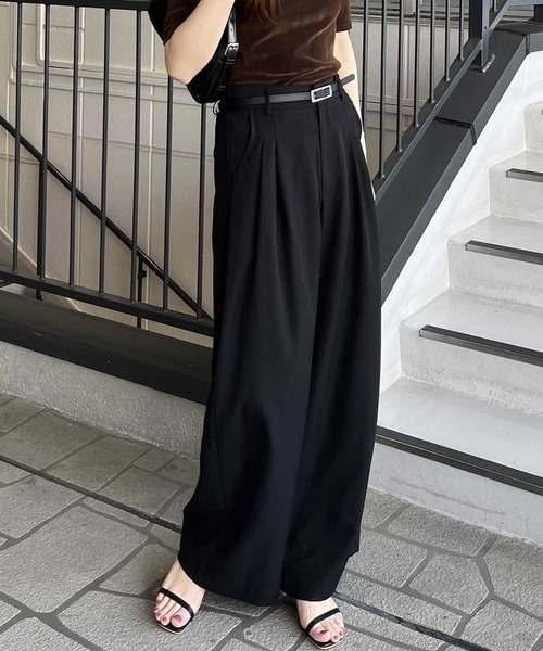 nelliy.(ネルリー)の「【夏に最適!】マイナス3キロ見えダブルタックハイウエストスラックスワイドパンツ(スラックス・レディース・ブルー/ブラック・LARGE/MEDIUM)」の7枚目の写真