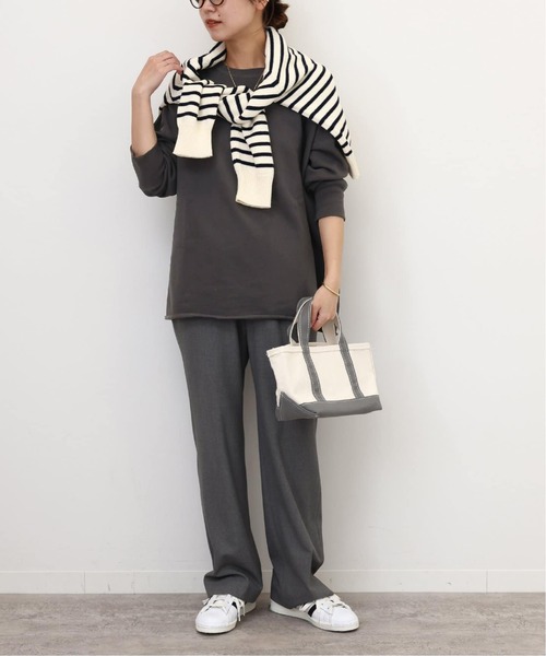 JOURNAL STANDARD relume（ジャーナルスタンダード　レリューム）の「《追加6》オーバーサイズロングスウェット（スウェット・レディース・チャコールグレー/ホワイト系その他/ライトグリーン/ブルー・FREE）」の18枚目の写真