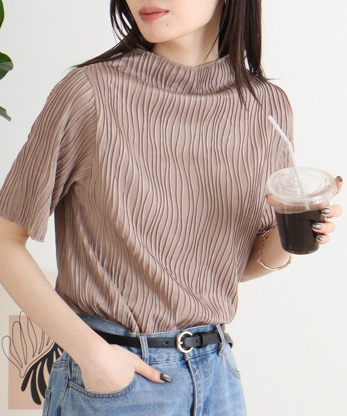 mitis(ミティス)の「mitis ウェーブジャガードボトルネックT(Tシャツ/カットソー・レディース・ライム/アイボリー/グレイッシュベージュ/ブラック/ブルー・M)」の14枚目の写真