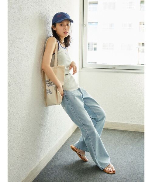 Ungrid（アングリッド）の「【WEB限定】バイカラーロゴタンクトップ（タンクトップ・レディース・ライトグレー/ブラウン/チャコールグレー・FREE）」の22枚目の写真