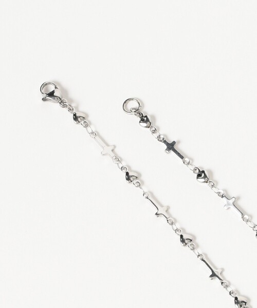 Ray BEAMS（レイビームス）の「ステンレス クロス ＆ ハート ロング ネックレス（ネックレス・レディース・シルバー・ONE SIZE）」の4枚目の写真