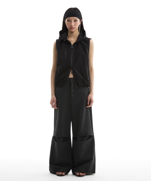 WESTBOY（ウエストボーイ）の「フード付きテックベスト ジップアップ ユニセックス FKF25S1OT15【FUNKYFUN】（ベスト・メンズ・ブラック・XL/M/L）」の8枚目の写真