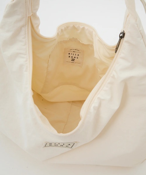 BILLABONG(ビラボン)の「BILLABONG レディース ROUND SHOULDER BAG トートバッグ 【2025年春夏モデル】/ビラボンロゴラウンドショルダーバッグ(ショルダーバッグ・レディース・ブラック/ホワイト・FREE)」の12枚目の写真