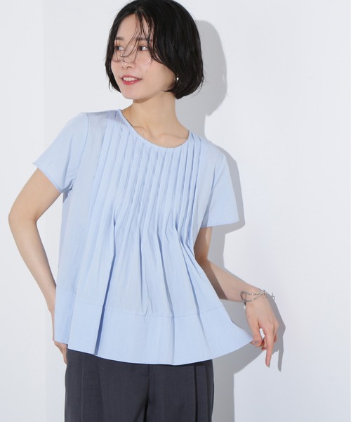 N.(N. Natural Beauty Basic)(エヌエヌナチュラルビューティーベーシック)の「タックフルブラウス(シャツ/ブラウス・レディース・オフホワイト/ブルー/ライトグリーン・MEDIUM)」の1枚目の写真