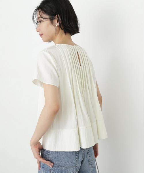 N.(N. Natural Beauty Basic)(エヌエヌナチュラルビューティーベーシック)の「タックフルブラウス(シャツ/ブラウス・レディース・オフホワイト/ブルー/ライトグリーン・MEDIUM)」の13枚目の写真