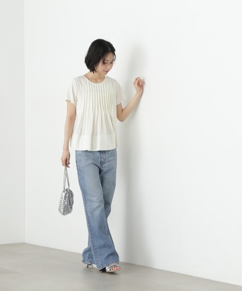 N.(N. Natural Beauty Basic)(エヌエヌナチュラルビューティーベーシック)の「タックフルブラウス(シャツ/ブラウス・レディース・オフホワイト/ブルー/ライトグリーン・MEDIUM)」の18枚目の写真