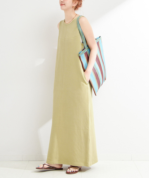 B.C STOCK(ベーセーストック)の「ウォッシャブル / Iラインノースリワンピース(ワンピース・レディース・ブラウン/ライトグリーン/ブラック・SMALL/MEDIUM)」の1枚目の写真