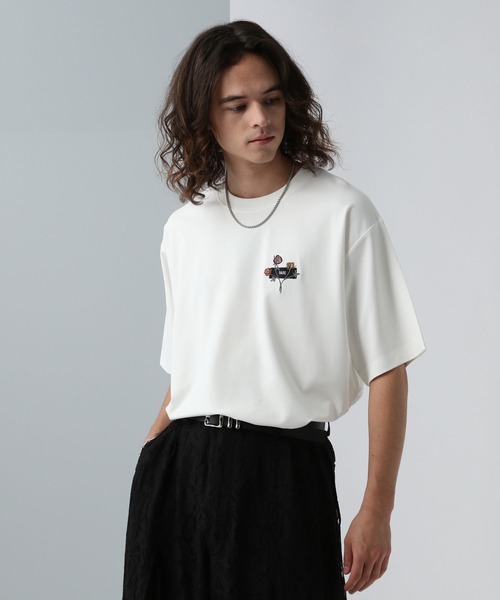 HARE(ハレ)の「【接触冷感】タグロゴシシュウカットソー(HARE)(Tシャツ/カットソー・メンズ・ブルー/ブラック/ホワイト/ネイビー/イエロー・SMALL/MEDIUM)」の8枚目の写真