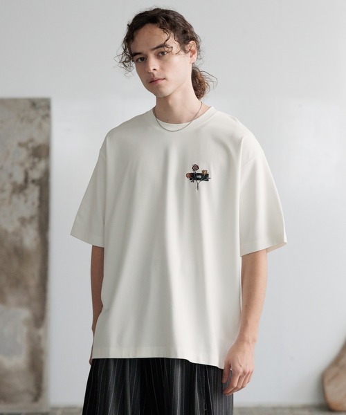 HARE(ハレ)の「【接触冷感】タグロゴシシュウカットソー(HARE)(Tシャツ/カットソー・メンズ・ブルー/ブラック/ホワイト/ネイビー/イエロー・SMALL/MEDIUM)」の22枚目の写真