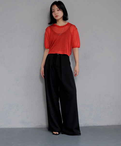 cheriella（シェリエラ）の「【cheriella】バックシャーリングラメニット BACK SHIRRING LAME KNIT（Tシャツ/カットソー・レディース・グレイッシュベージュ/ブラック/レッド/チャコール・M）」の8枚目の写真