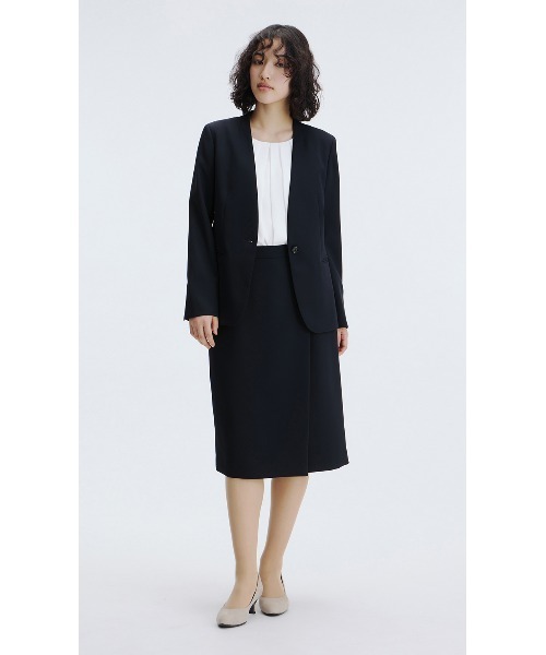 AOYAMA（アオヤマ）の「【着る日傘・接触冷感・吸汗速乾】自宅で洗える！ラップ風タイトスカート/ネイビー/無地｜通勤＆オフィス＆入卒＆セレモニー＆オケージョン｜ストレッチ・防シワ・セットアップ着用可・大きいサイズあり｜（スーツスカート・レディース・ネイビー・5号/7号/9号/11号/13号/17号）」の10枚目の写真