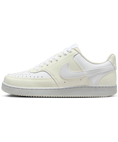 NIKE(ナイキ)の「ナイキ NIKE ナイキ コート ビジョン LO NN(スニーカー・レディース・ホワイト×ホワイト・26.0cm/23.5cm/24.5cm/25.5cm/23.0cm/24.0cm/25.0cm)」の1枚目の写真