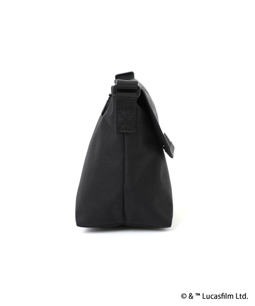 Manhattan Portage(マンハッタンポーテージ)の「NYLON MESSENGER BAG(XXS) BACK POCKET W/ DIVIDER MAGNET 2025 /STAR WARS(メッセンジャーバッグ・メンズ・ブラック・X-SMALL)」の7枚目の写真
