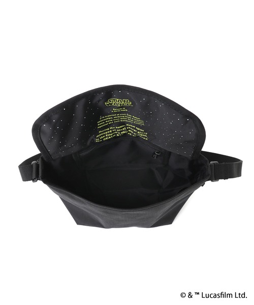 Manhattan Portage(マンハッタンポーテージ)の「NYLON MESSENGER BAG(XXS) BACK POCKET W/ DIVIDER MAGNET 2025 /STAR WARS(メッセンジャーバッグ・メンズ・ブラック・X-SMALL)」の13枚目の写真