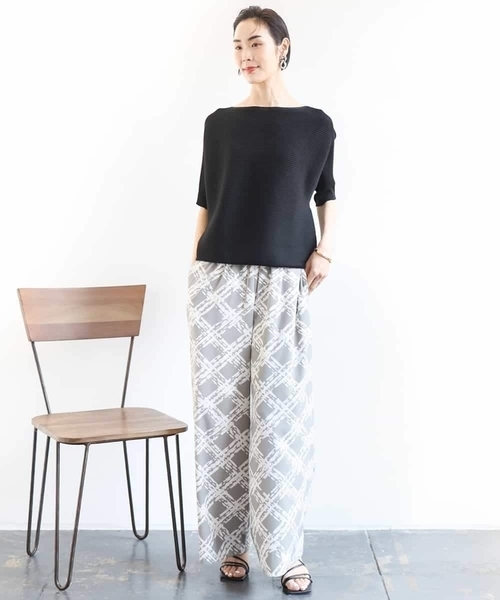 MICHEL KLEIN（ミッシェル・クラン）の「[新色追加]ホールガーメント(R)ドルマンスリーブニット(半袖）（ニット/セーター・レディース・ブラック/ホワイト/ブルー/ライラック/ライトベージュ/スカイブルー/サンドベージュ・38）」の10枚目の写真