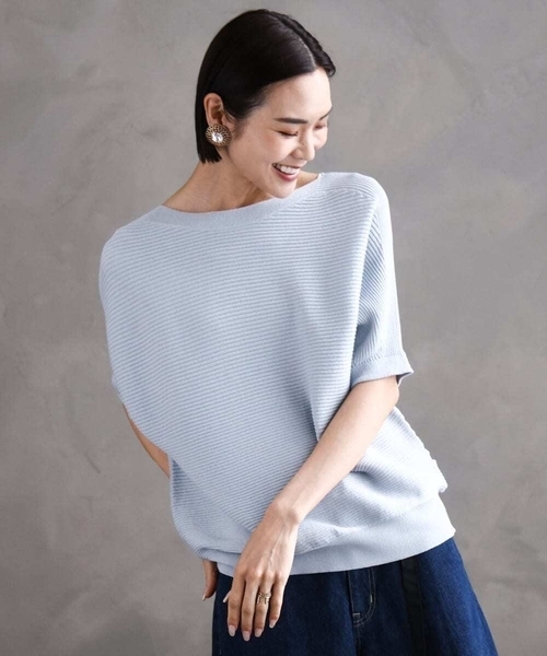 MICHEL KLEIN（ミッシェル・クラン）の「[新色追加]ホールガーメント(R)ドルマンスリーブニット(半袖）（ニット/セーター・レディース・ブラック/ホワイト/ブルー/ライラック/ライトベージュ/スカイブルー/サンドベージュ・38）」の12枚目の写真