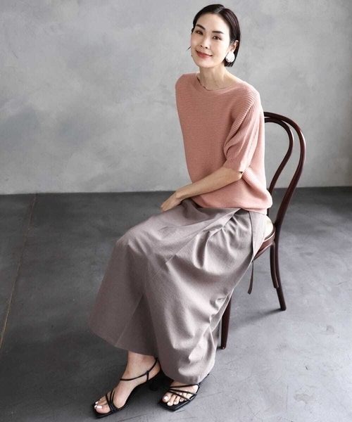 MICHEL KLEIN（ミッシェル・クラン）の「[新色追加]ホールガーメント(R)ドルマンスリーブニット(半袖）（ニット/セーター・レディース・ブラック/ホワイト/ブルー/ライラック/ライトベージュ/スカイブルー/サンドベージュ・38）」の17枚目の写真