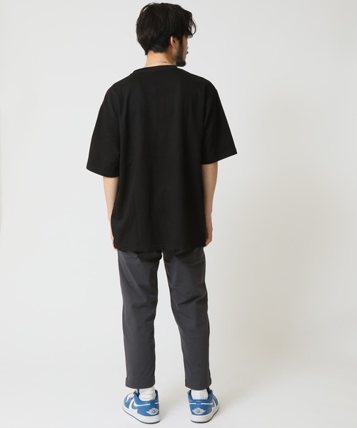 ARCADE（アーケード）の「ポンチ裾スリット＆胸ポケ 速乾 半袖Tシャツ ボックスシルエット（Tシャツ/カットソー・メンズ・ホワイト/チャコール/ベージュ/ブルー/ブラック/カーキ・M/L/LL）」の20枚目の写真