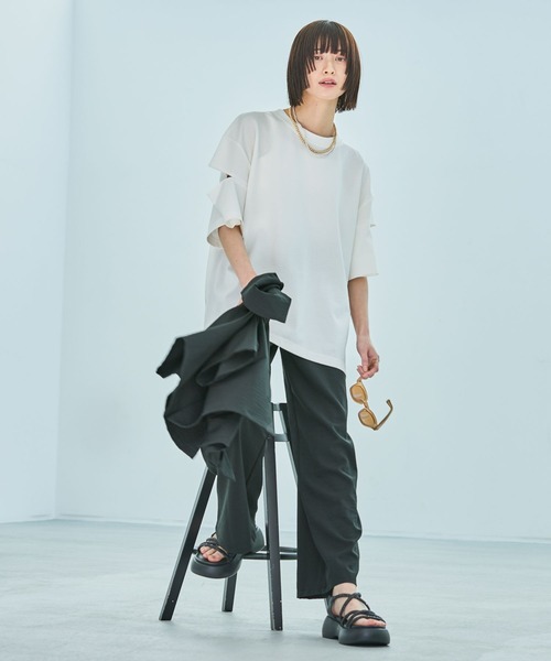 LAKOLE（ラコレ）の「【長さが選べる】カットアウトTEE / 490868（Tシャツ/カットソー・レディース・ブラック/ブラウン/オフホワイト/レッド・MEDIUM/LARGE）」の13枚目の写真