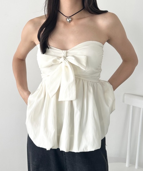 wears(ウェアーズ)の「パット入りバッグギャザーチューブトップ(チューブトップ・レディース・ブラック/アイボリー/ホワイト/ピンク・FREE)」の15枚目の写真