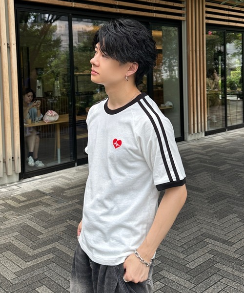 ADAMASTE（アダマスト）の「side line heart logo ringer T-shirt - サイドラインハートロゴリンガーT（Tシャツ/カットソー・メンズ・ホワイト/ブラック・MEDIUM/LARGE）」の14枚目の写真