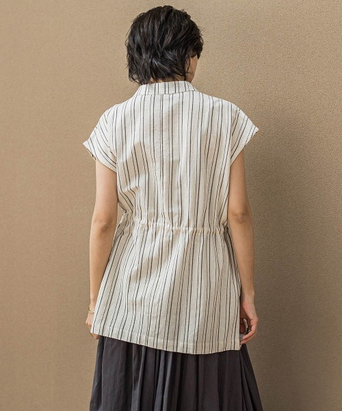 MAYSON GREY(メイソングレイ)の「コットンリネンワークジレ≪手洗い可能≫(ベスト・レディース・チャコールグレー/ホワイト系その他/ベージュ・M)」の7枚目の写真