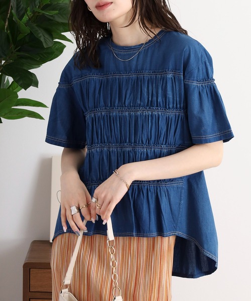 EGLANTINE(エグランティーヌ)の「EGLANTINE セットアップ対応 ダンガリーティアード半袖ブラウス(シャツ/ブラウス・レディース・ブルー/ネイビー・40)」の14枚目の写真