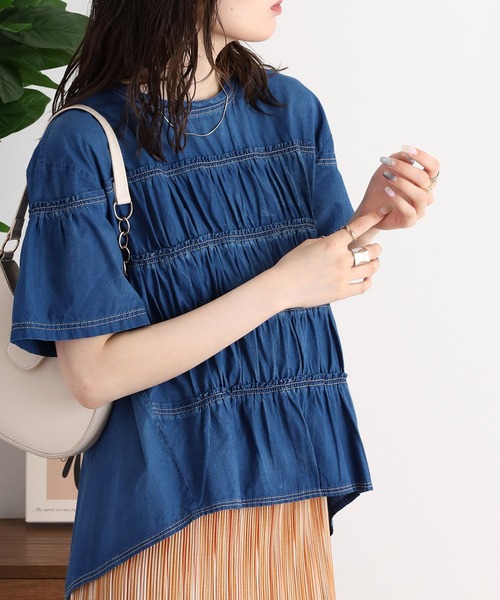 EGLANTINE(エグランティーヌ)の「EGLANTINE セットアップ対応 ダンガリーティアード半袖ブラウス(シャツ/ブラウス・レディース・ブルー/ネイビー・40)」の16枚目の写真