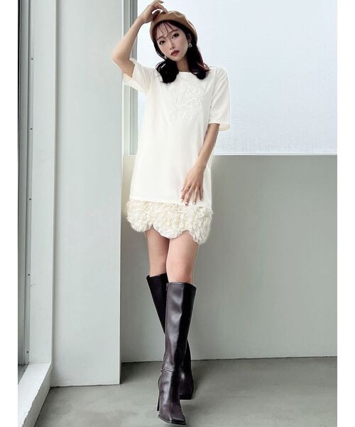 RESEXXY（リゼクシー）の「エンブロイダリーロゴTシャツ（Tシャツ/カットソー・レディース・ブラック/チャコールグレー/ホワイト/ピンク・FREE）」の17枚目の写真