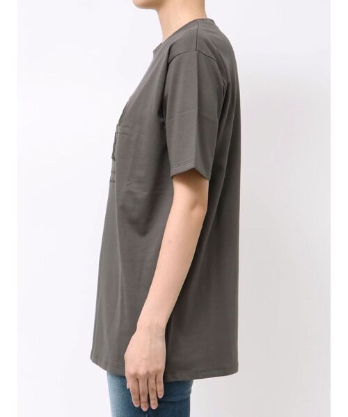 RESEXXY（リゼクシー）の「エンブロイダリーロゴTシャツ（Tシャツ/カットソー・レディース・ブラック/チャコールグレー/ホワイト/ピンク・FREE）」の8枚目の写真