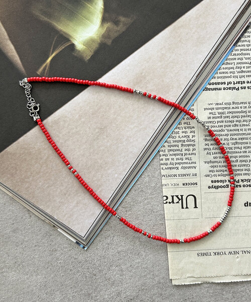 CPCM(シーピーシーエム)の「ステンレスビーズネックレス(ネックレス・レディース・レッド/ネイビー/グレー・FREE)」の3枚目の写真