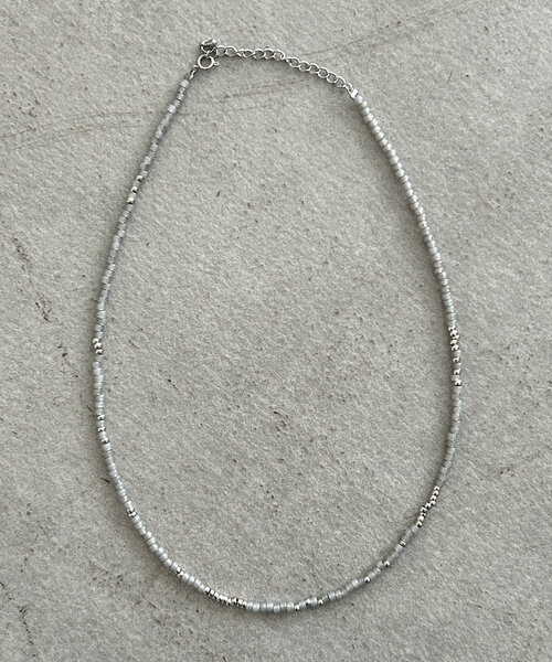 CPCM(シーピーシーエム)の「ステンレスビーズネックレス(ネックレス・レディース・レッド/ネイビー/グレー・FREE)」の5枚目の写真