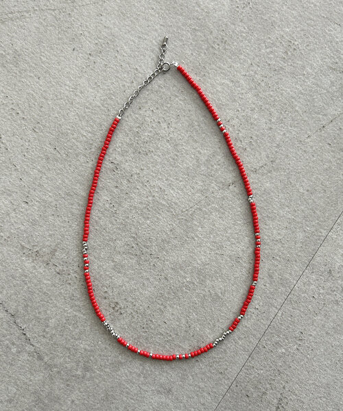 CPCM(シーピーシーエム)の「ステンレスビーズネックレス(ネックレス・レディース・レッド/ネイビー/グレー・FREE)」の8枚目の写真