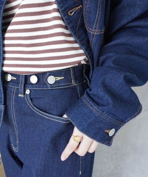 SELECT LEVERY(セレクトリベリー)の「サイドスリットリサイクルデニムストレートパンツ(デニムパンツ・レディース・ブラック/ブルー/ネイビー/ライトブルー・SMALL/MEDIUM/LARGE/X-LARGE)」の20枚目の写真