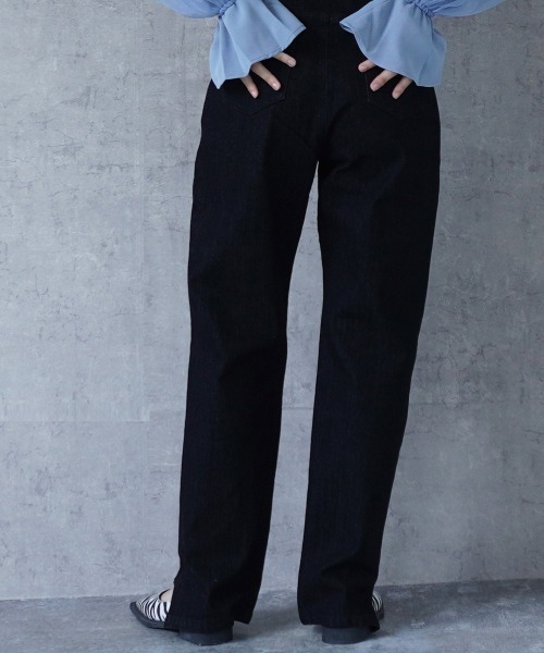 SELECT LEVERY(セレクトリベリー)の「サイドスリットリサイクルデニムストレートパンツ(デニムパンツ・レディース・ブラック/ブルー/ネイビー/ライトブルー・SMALL/MEDIUM/LARGE/X-LARGE)」の7枚目の写真