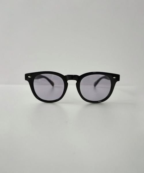 Lynn.（リン）の「Tuseday SUN & glasses / 調光レンズ採用 UVブルーライトカット 2wayメガネ サングラス（サングラス・レディース・ブラック/クリア・FREE）」の2枚目の写真