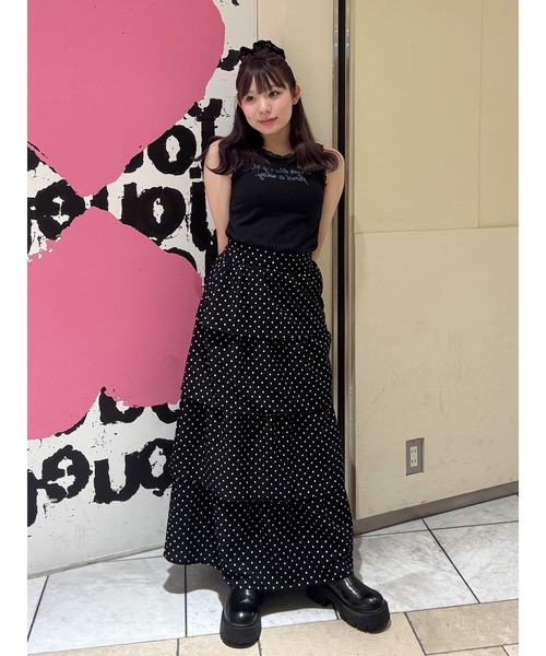 【再値下】美品 バーニーズニューヨーク 黒 38 ティアード ロング スカート パターンティアードロングスカート（スカート）｜jouetie