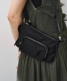 LE VERNIS（ル・ベルニ）の「LE VERNIS(ル・ベルニ) Combi multi pouch（ショルダーバッグ）」