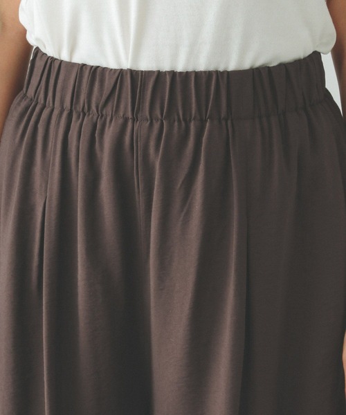 GLOBAL WORK（グローバルワーク）の「ギャザーフレアワイドパンツ/575808（その他パンツ・レディース・スミクロ/ブラウン/ブルー・MEDIUM/SMALL/LARGE）」の19枚目の写真