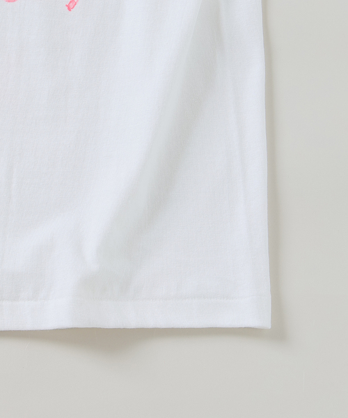 EDIFICE（エディフィス）の「TEXTILE PAINT(テキスタイルペイント) Biarritz プリント Tシャツ（Tシャツ/カットソー・メンズ・ホワイト/ネイビー/ホワイト系その他/ホワイト×ホワイト・MEDIUM/LARGE）」の8枚目の写真