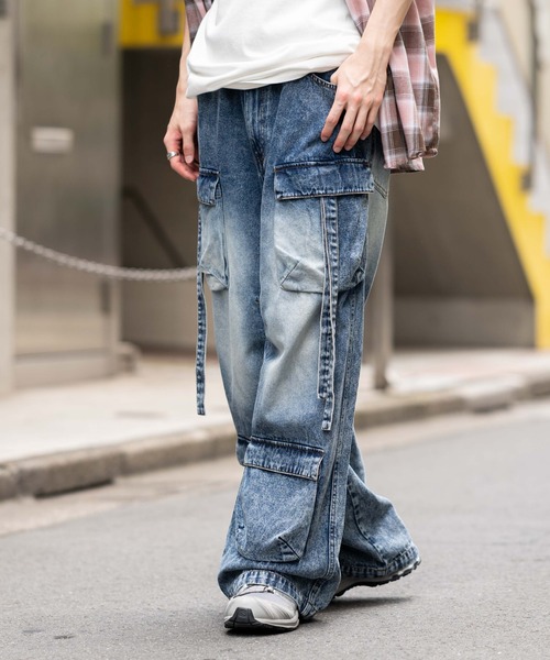 WEGO(ウィゴー)の「WEGO/イージーマルチポケットデニムカーゴ(カーゴパンツ・メンズ・スカイブルー/ブラック系3・LARGE/MEDIUM)」の18枚目の写真